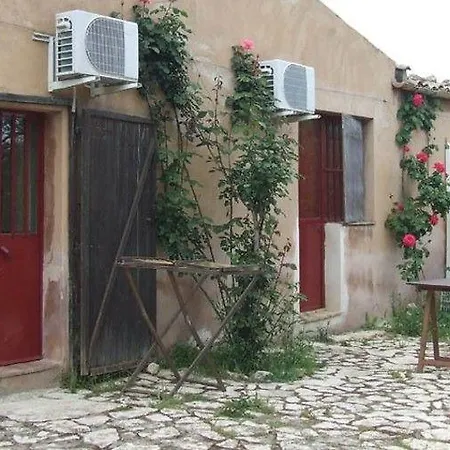 Alloggio per agriturismo Terra Di Pace *