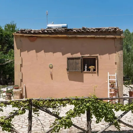 Lantgård Terra Di Pace Noto